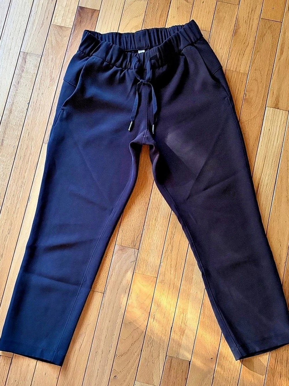 Lululemon Capri Black Pants